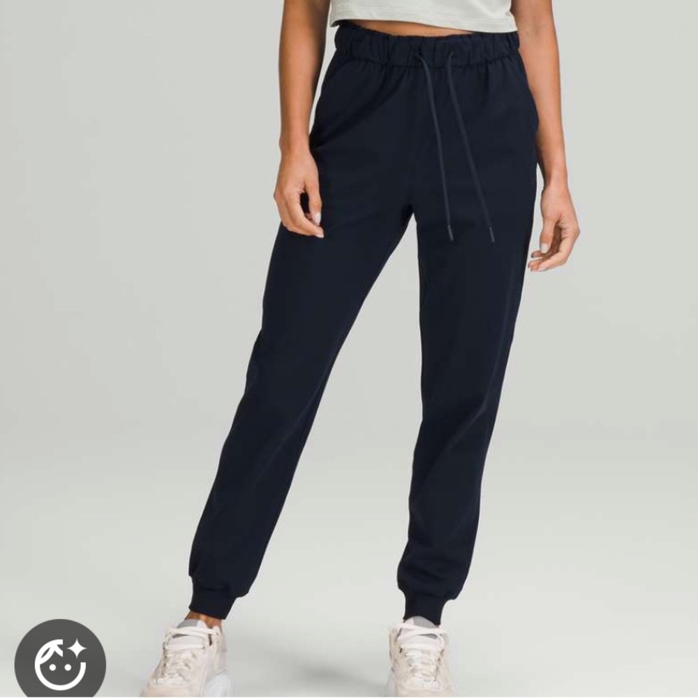 Lululemon stretch True Navy High-Rise Joggers